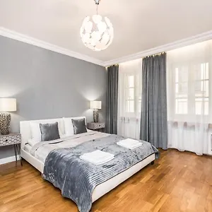  Apartament Rent Like - Przejście Garncarskie 10 Polska