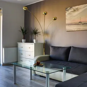 Apartament Mieszkanie Całe W Gdańsku Z Dużym Salonem , Sypialnią , Balkonem I Prywatnym Parkingiem Polska